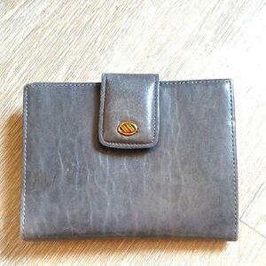 Vintage Prince Gardner Soft Gray Cowhide Leather Wallet with Gold Accent Unisex